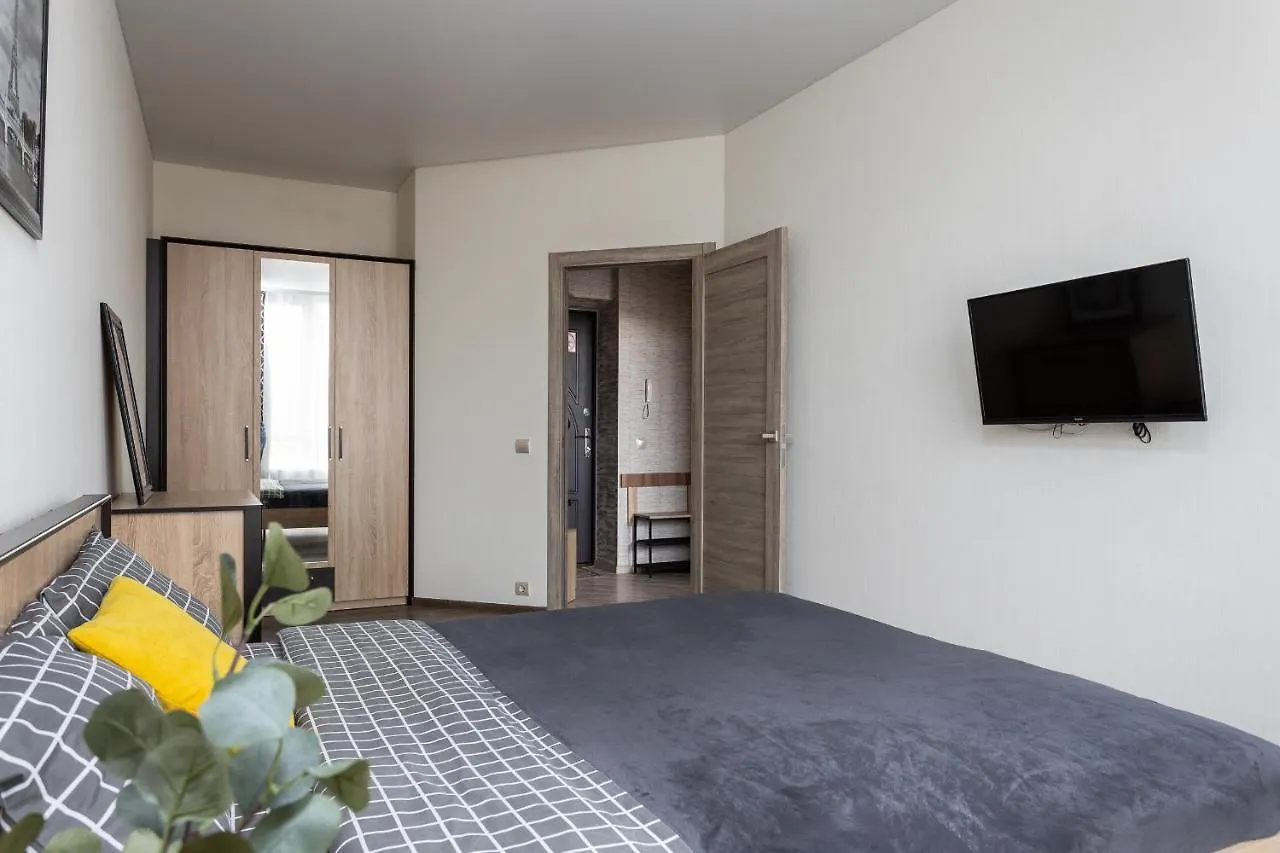 069 Apartment New Building На 2 Поверх, Укриття Поряд З Під'Їздом